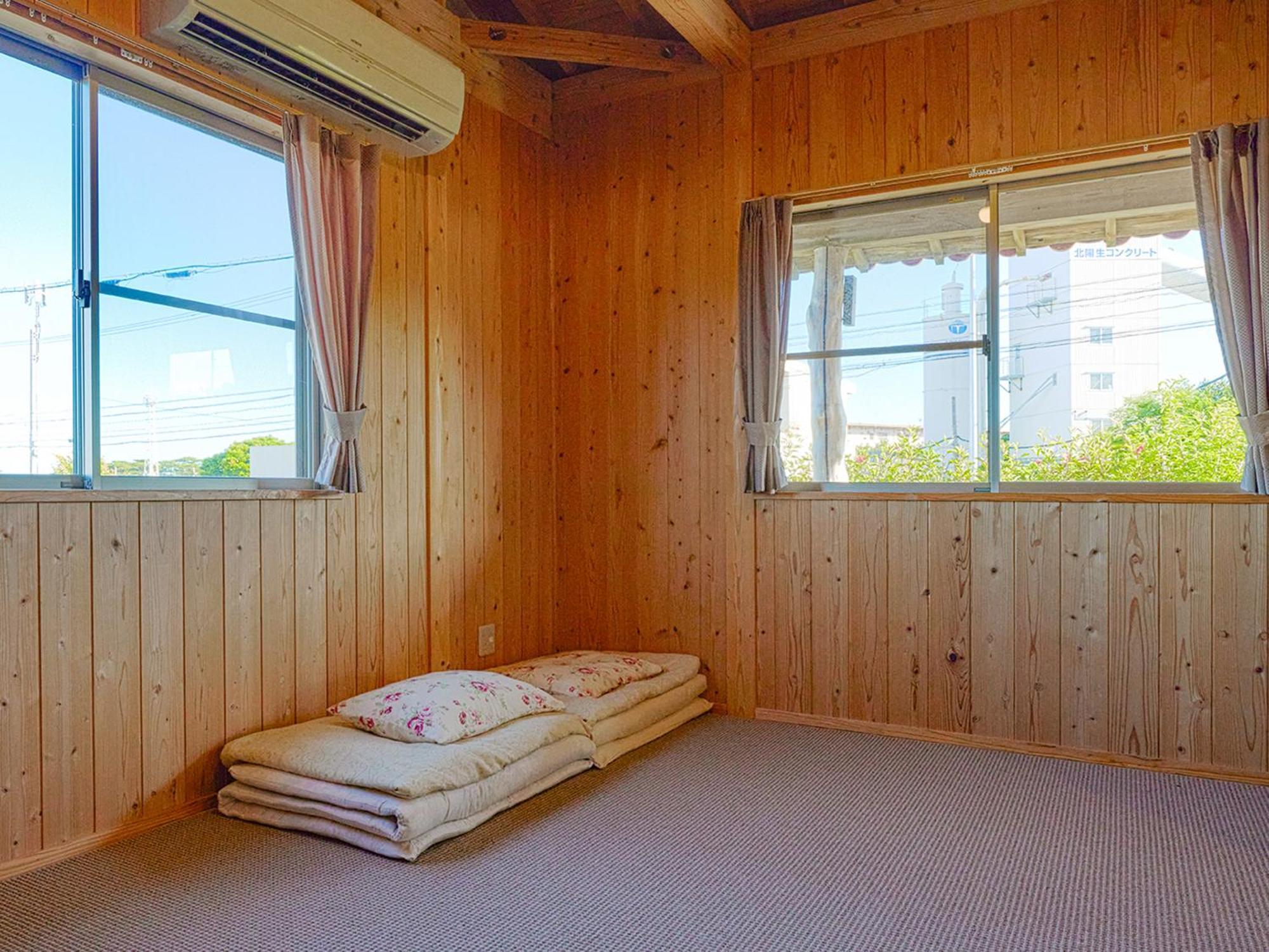 Pension Snadun Ginoza ภายนอก รูปภาพ